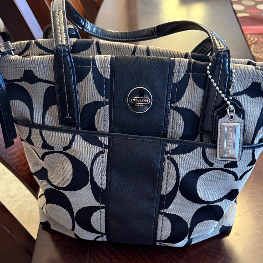 Coach Signature Black and Gray Tote Bag